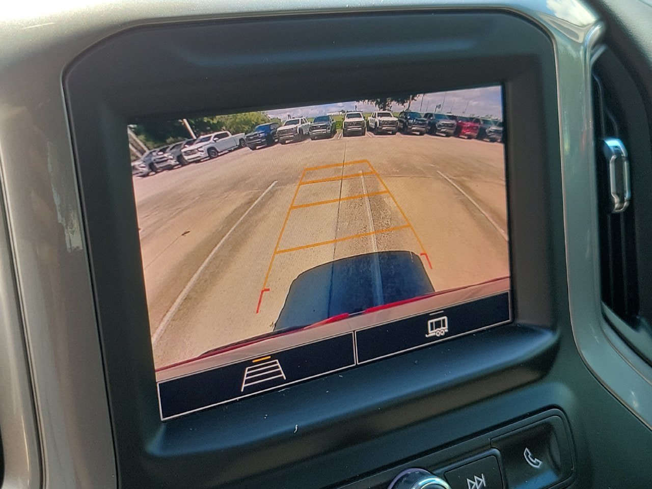 Certified 2024 Chevrolet Silverado 1500 Custom RWD image 24