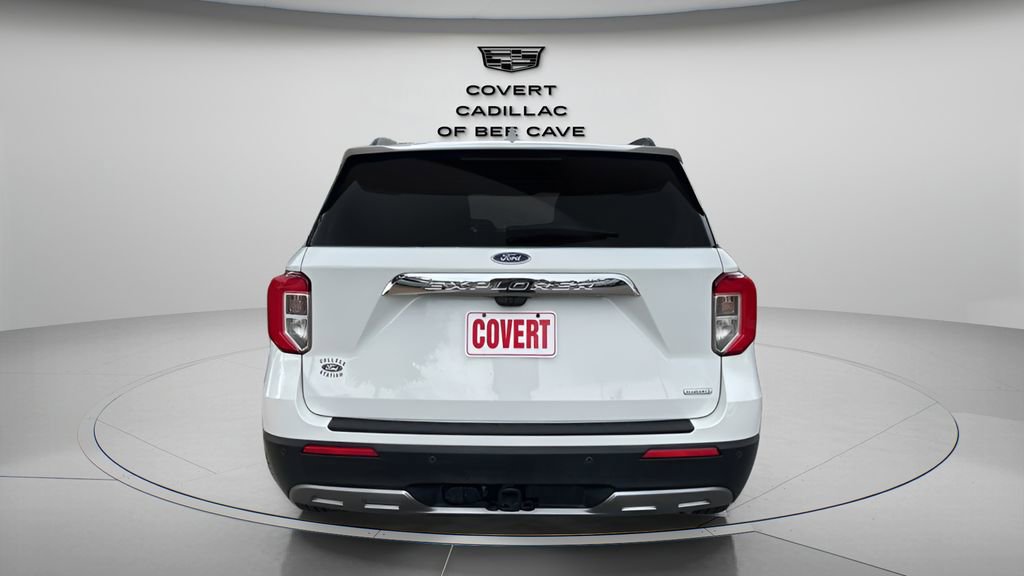 Used 2020 Ford Explorer XLT w/ Equipment Group 202A image 8