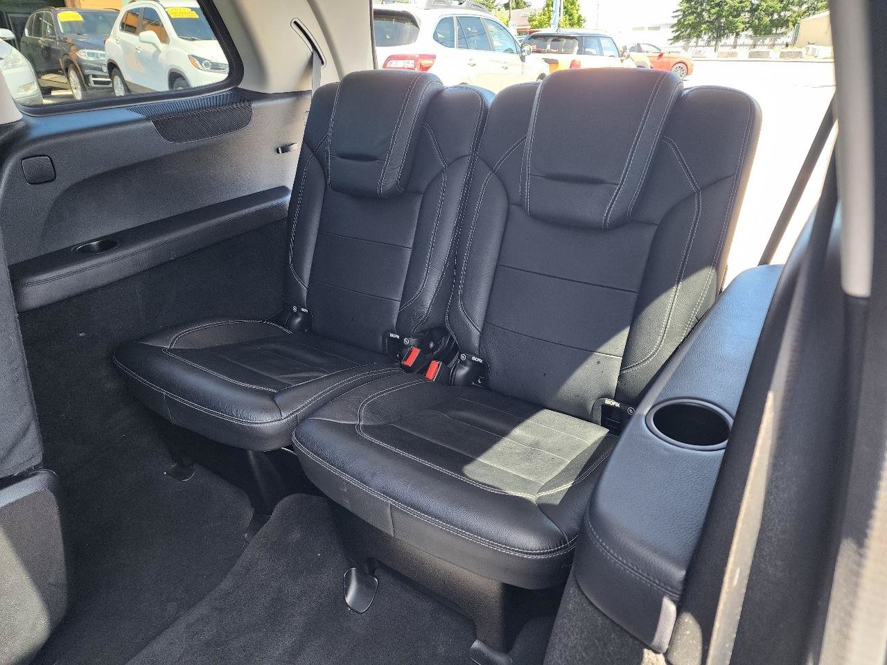 Used 2016 Mercedes-Benz GL 550 4MATIC image 27