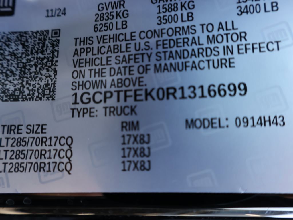 Used 2024 Chevrolet Colorado ZR2 w/ ZR2 Convenience Package III image 42