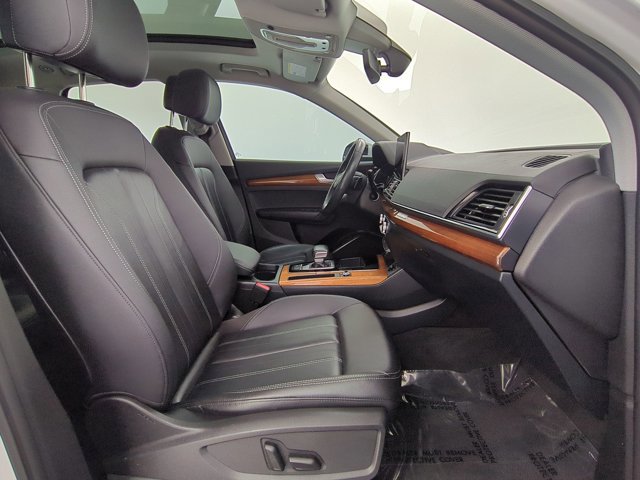Used 2023 Audi Q5 2.0T Premium AWD/4WD image 25