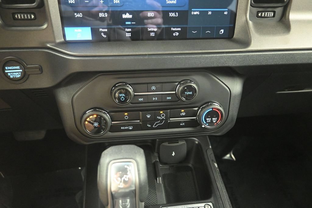 New 2026 Ford Bronco 4-Door AWD/4WD image 17