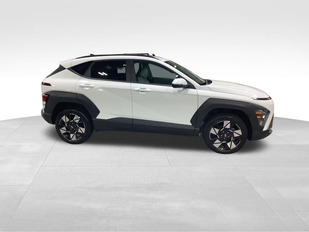 Used 2024 Hyundai Kona SEL image 7