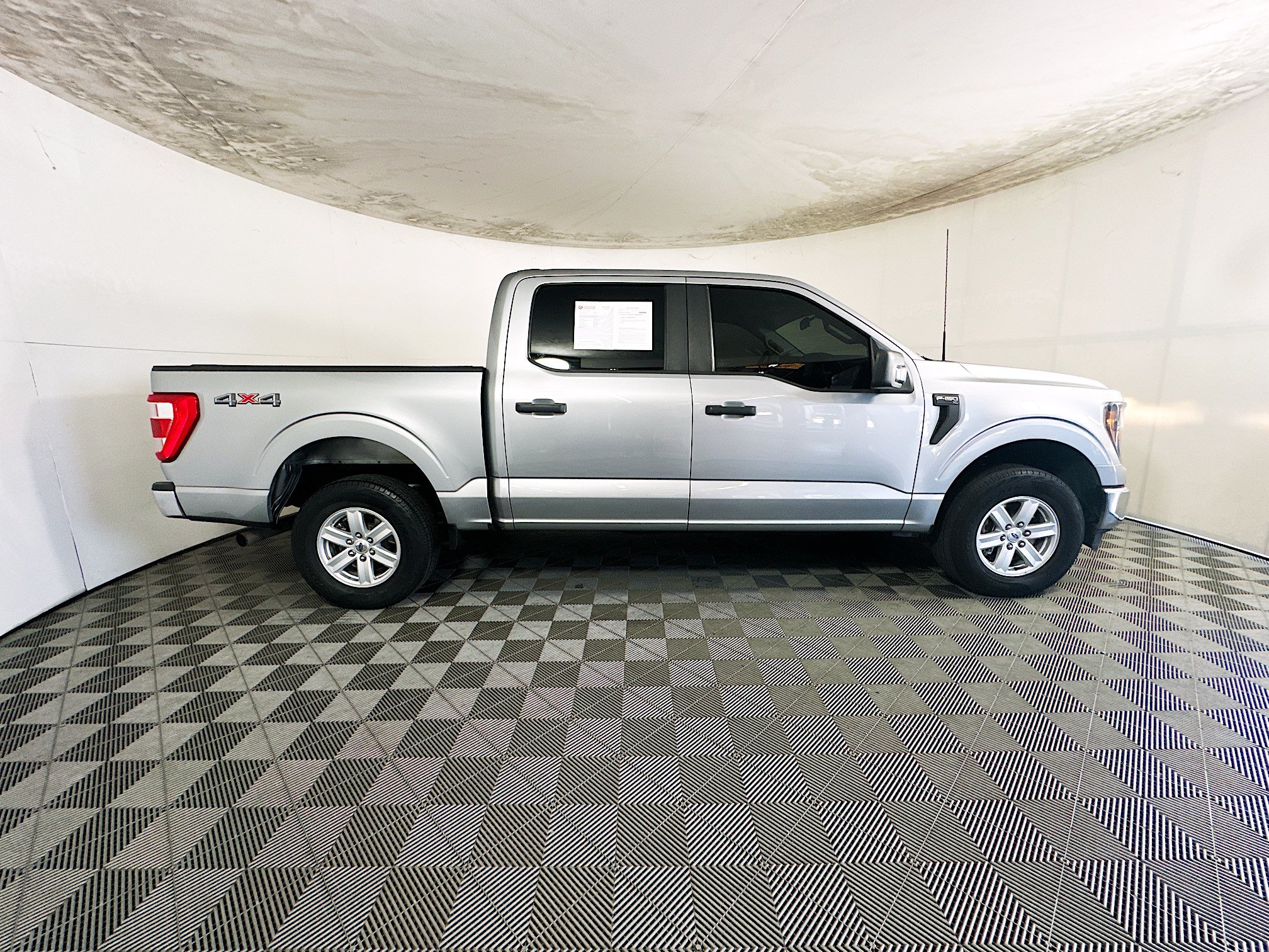 Used 2023 Ford F150 XL w/ XL Chrome Appearance Package AWD/4WD image 2