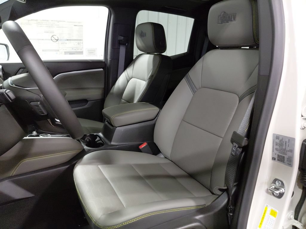 New 2026 Chevrolet Colorado ZR2 AWD/4WD image 5