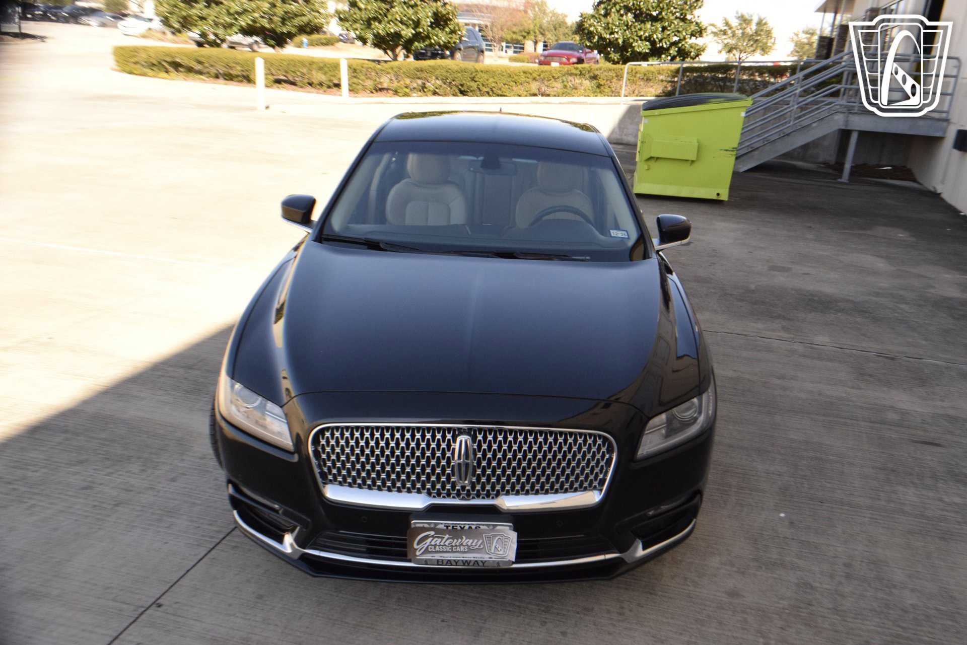 Used 2018 Lincoln Continental Premiere image 20