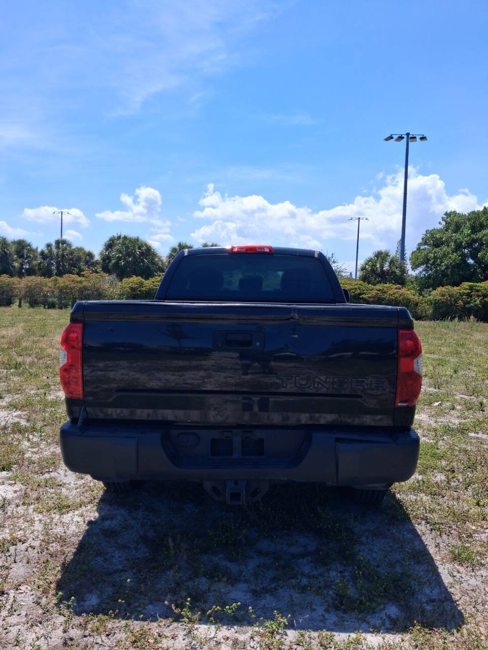 Used 2017 Toyota Tundra SR RWD image 7