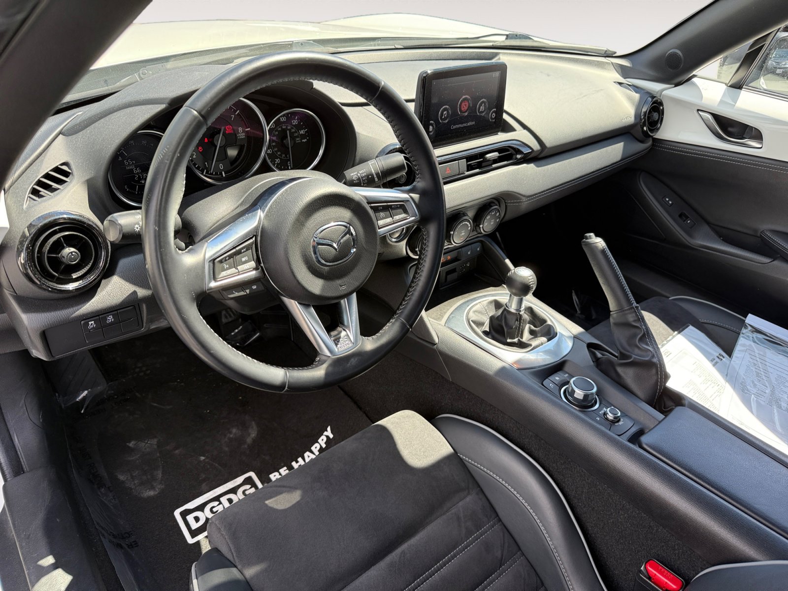 Used 2020 MAZDA MX-5 Miata Club w/ Brembo/BBS Recaro Package image 15
