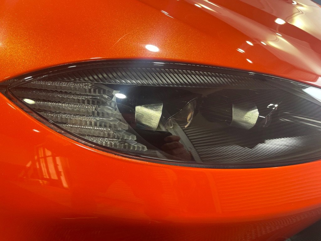 Used 2023 Aston Martin V8 Vantage Roadster image 29