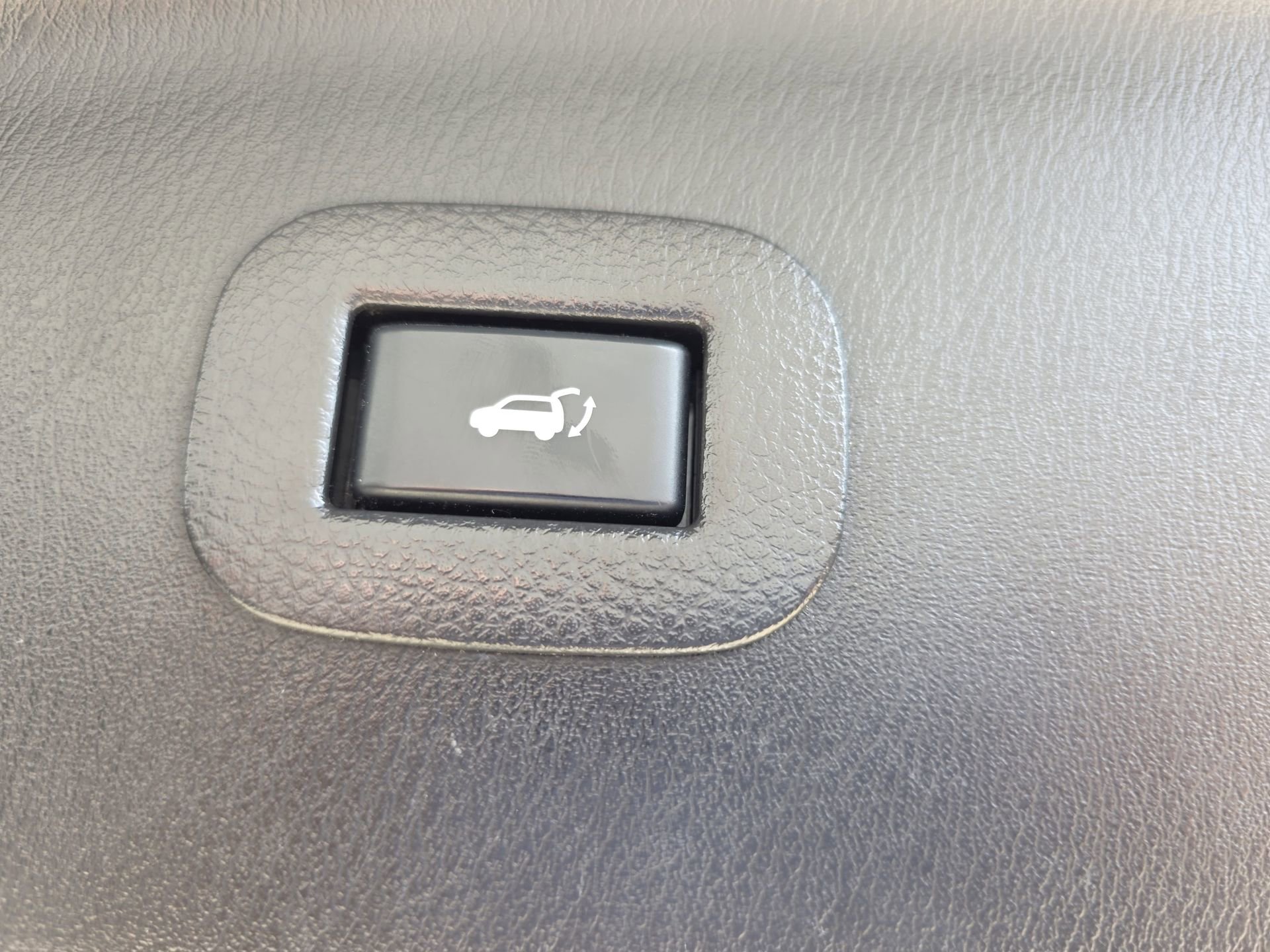 Used 2021 INFINITI QX80 Premium Select w/ All-Season Package image 13