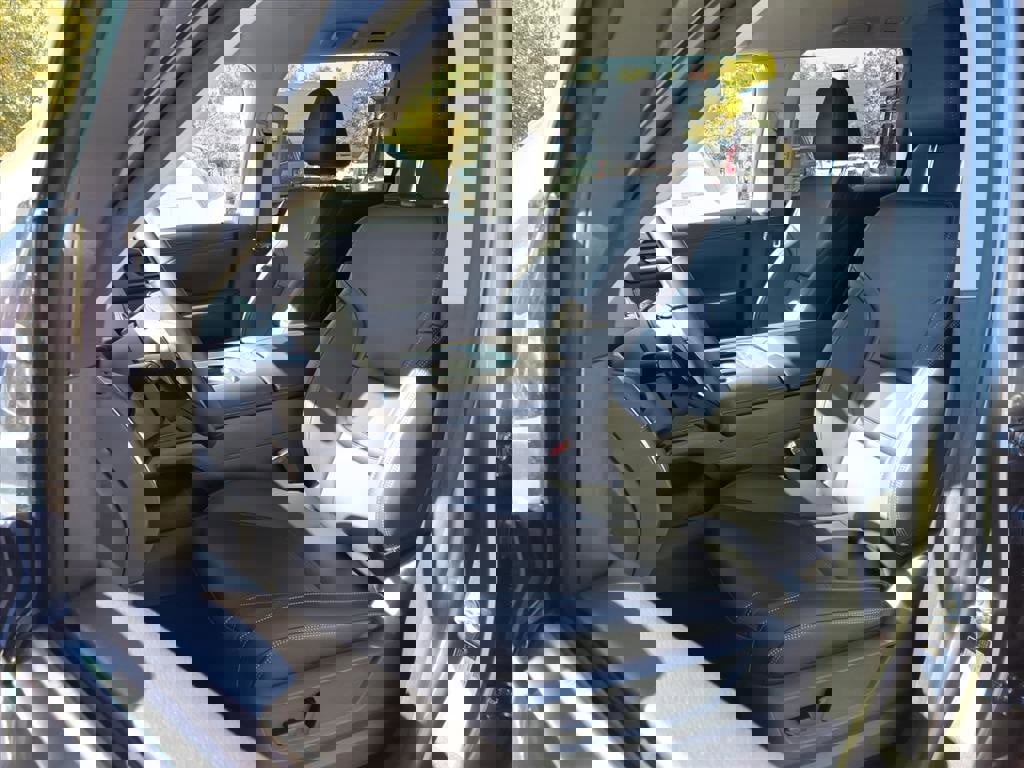 New 2026 Nissan Armada SV image 5