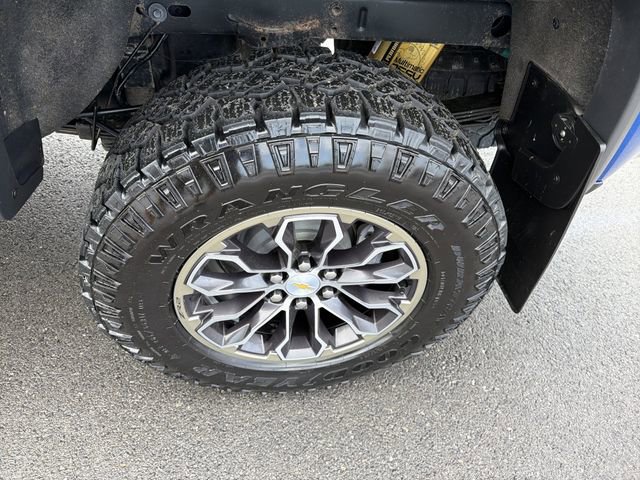 Used 2022 Chevrolet Colorado ZR2 AWD/4WD image 13