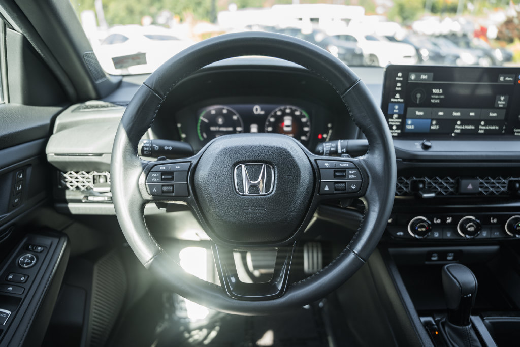 Certified 2024 Honda Accord Sport image 27