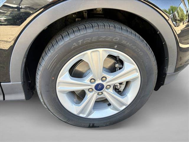 Used 2016 Ford Escape SE AWD/4WD image 19