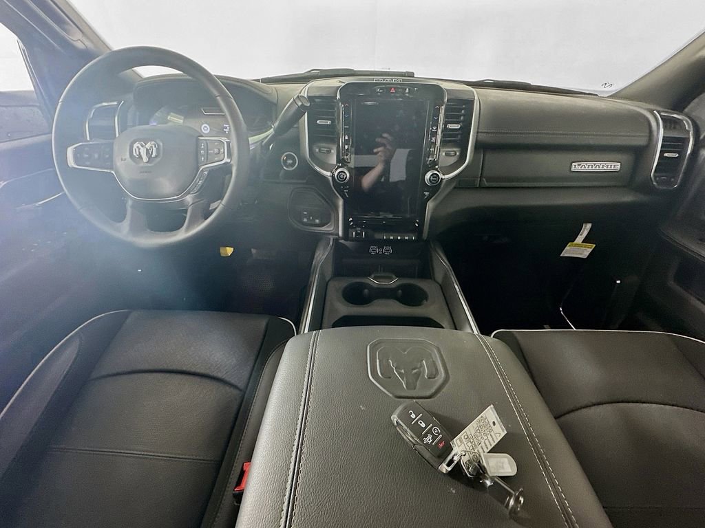New 2025 RAM 3500 Laramie image 9