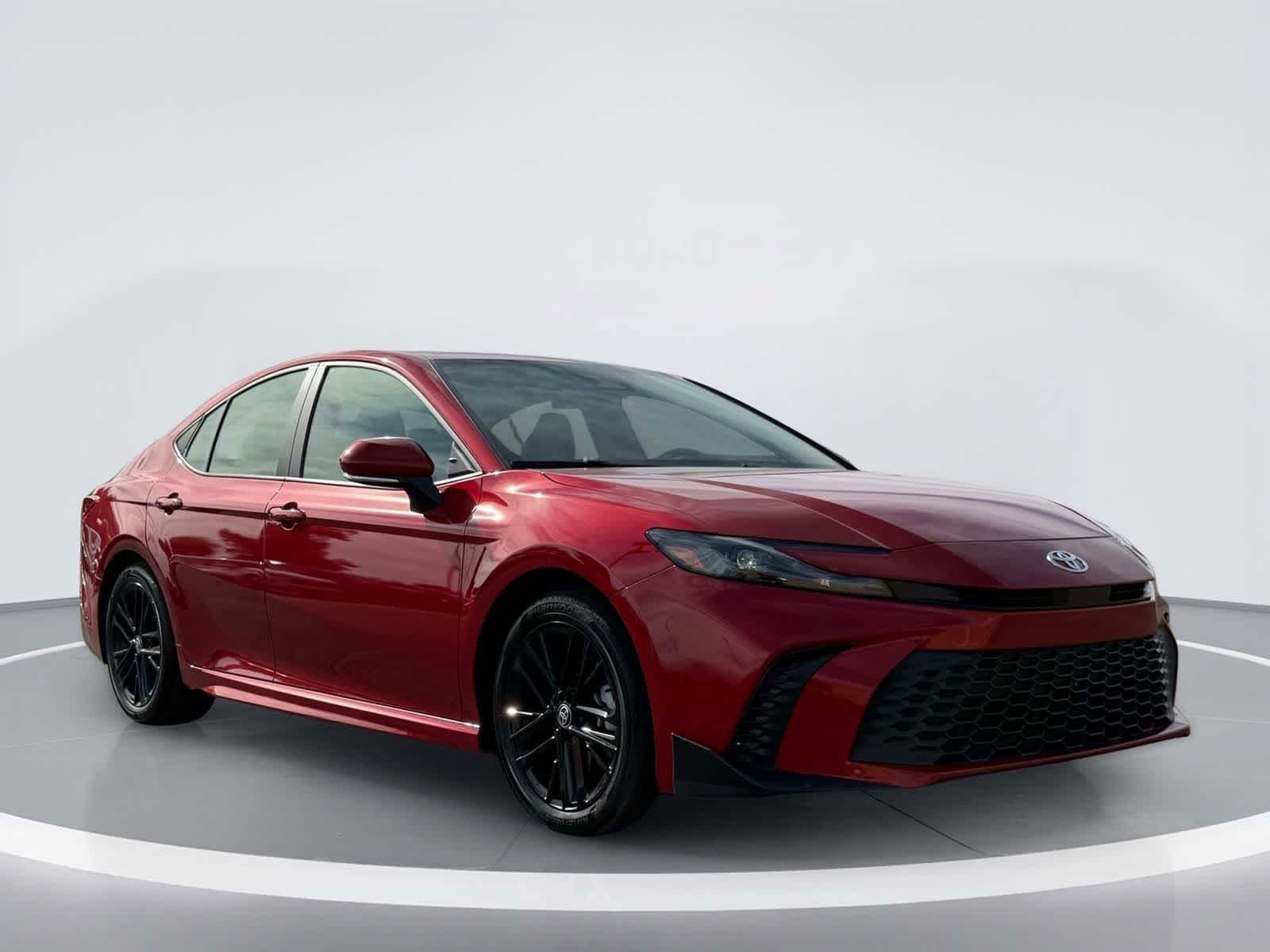 Used 2025 Toyota Camry SE FWD image 5