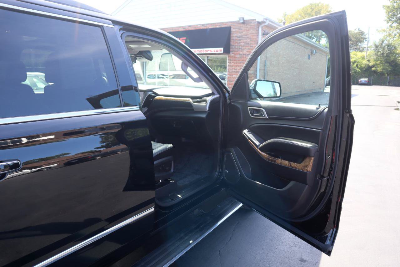 Used 2015 GMC Yukon XL Denali w/ Premium Package AWD/4WD image 12