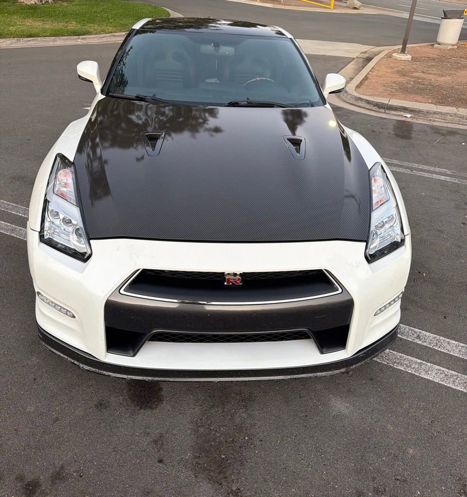 Used 2013 Nissan GT-R Black Edition AWD/4WD image 14