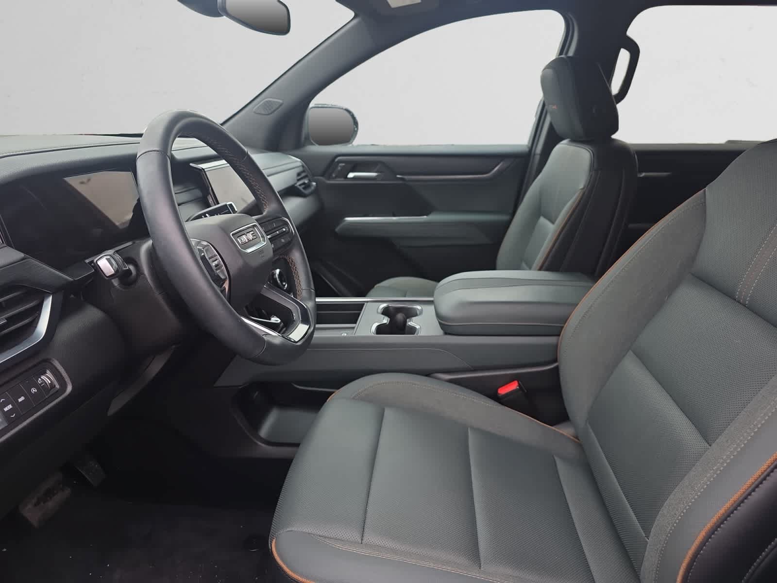 Used 2024 GMC Acadia AT4 AWD/4WD image 9