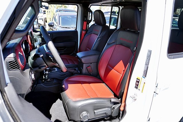 Used 2023 Jeep Wrangler Unlimited Rubicon 4xe AWD/4WD image 25