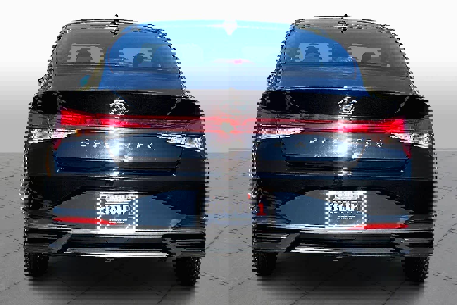 Used 2023 Hyundai Elantra SEL image 5