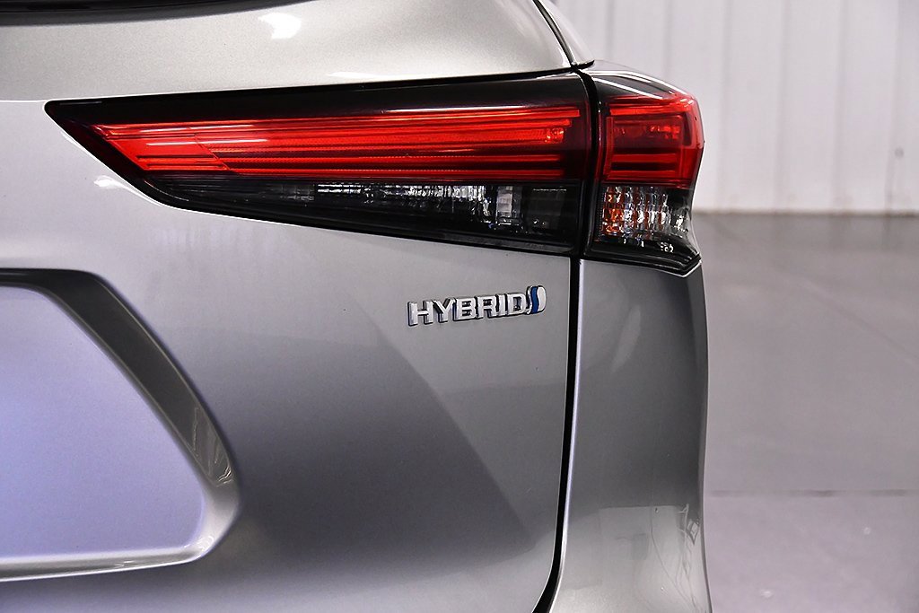 Used 2022 Toyota Highlander Platinum image 12