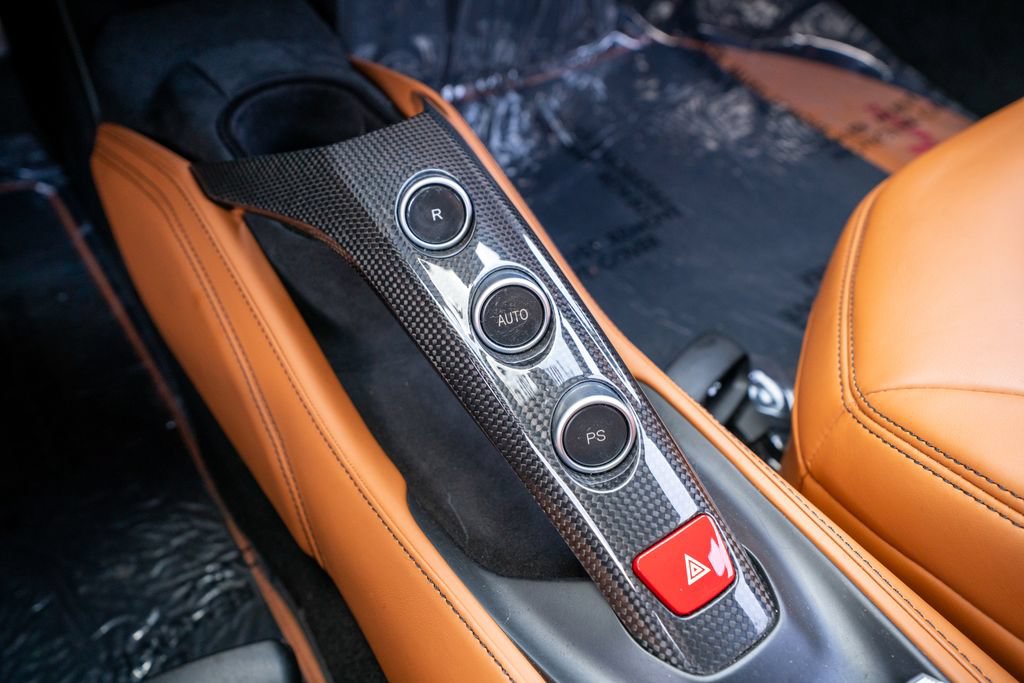 Used 2018 Ferrari 488 Spider RWD image 44