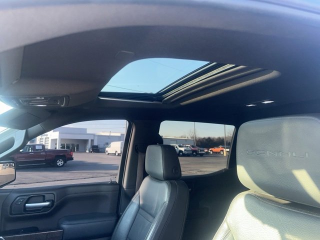 Used 2021 GMC Sierra 1500 Denali w/ Denali Ultimate Package image 32
