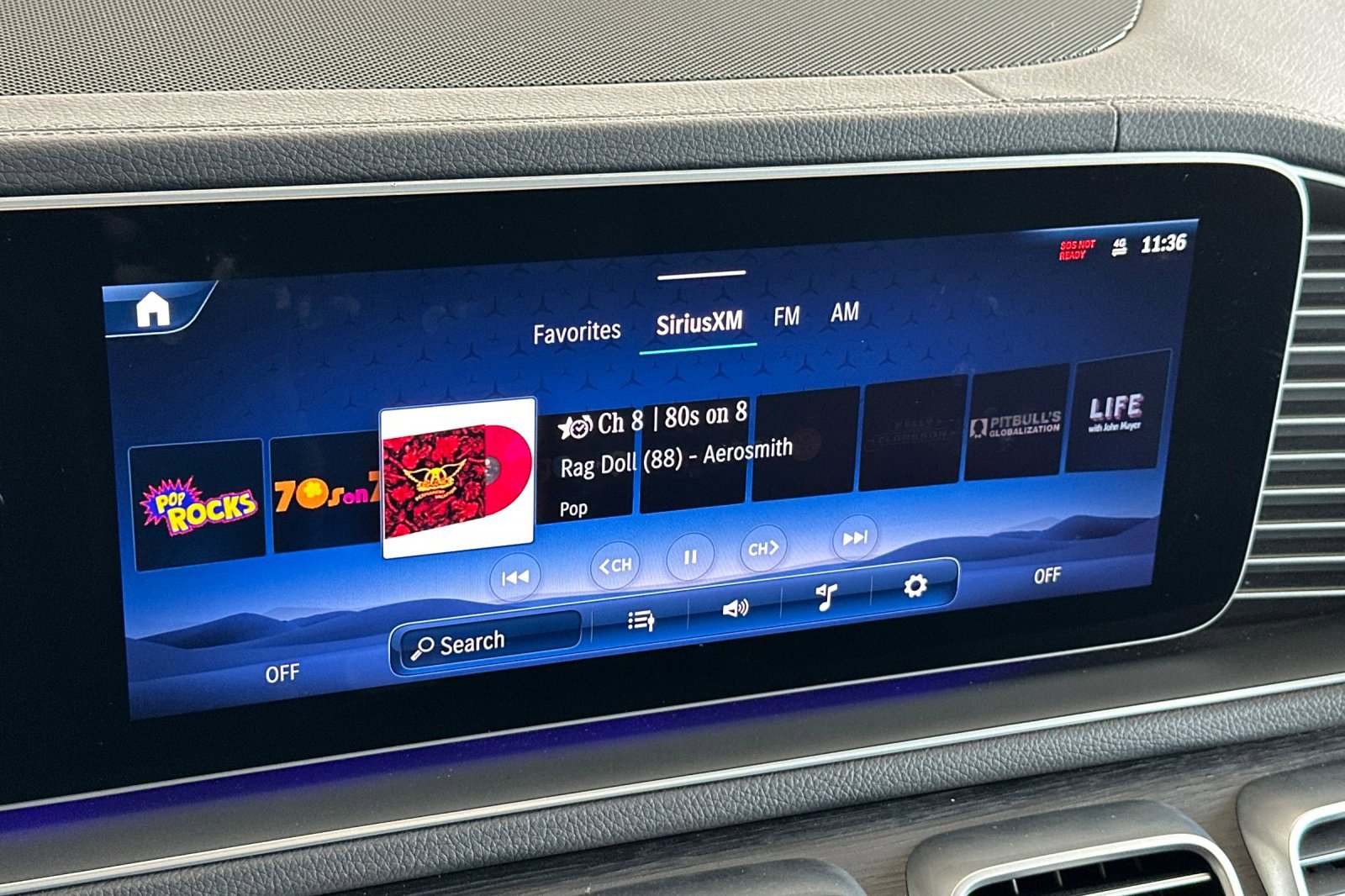 Used 2024 Mercedes-Benz GLS 450 4MATIC image 19