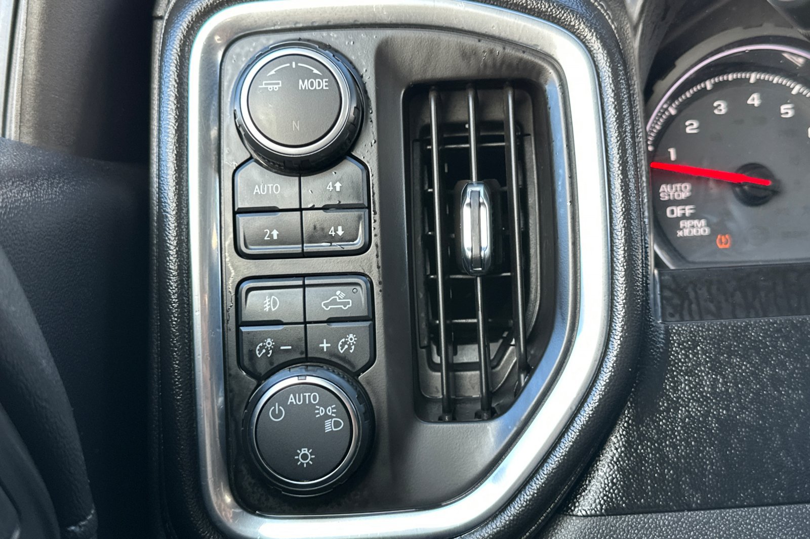 Used 2020 Chevrolet Silverado 1500 RST w/ All-Star Edition AWD/4WD image 41