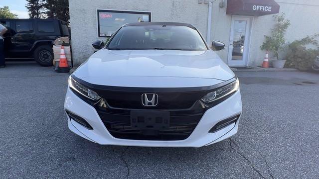 Used 2018 Honda Accord Sport image 2