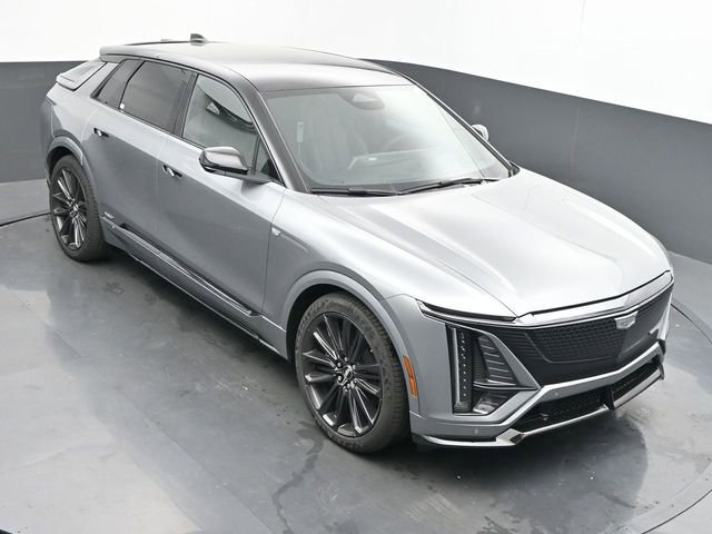 New 2026 Cadillac Lyriq V image 28