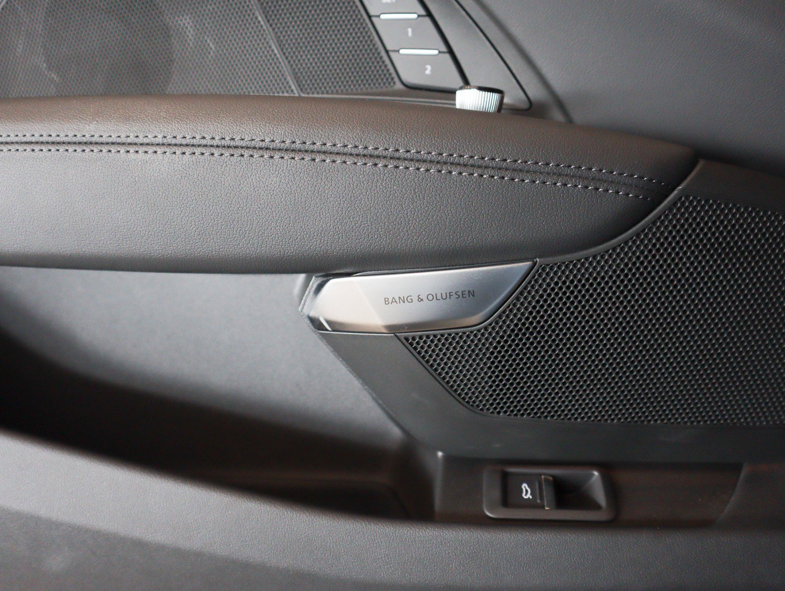 Used 2023 Audi e-tron GT Prestige w/ Prestige Package image 25