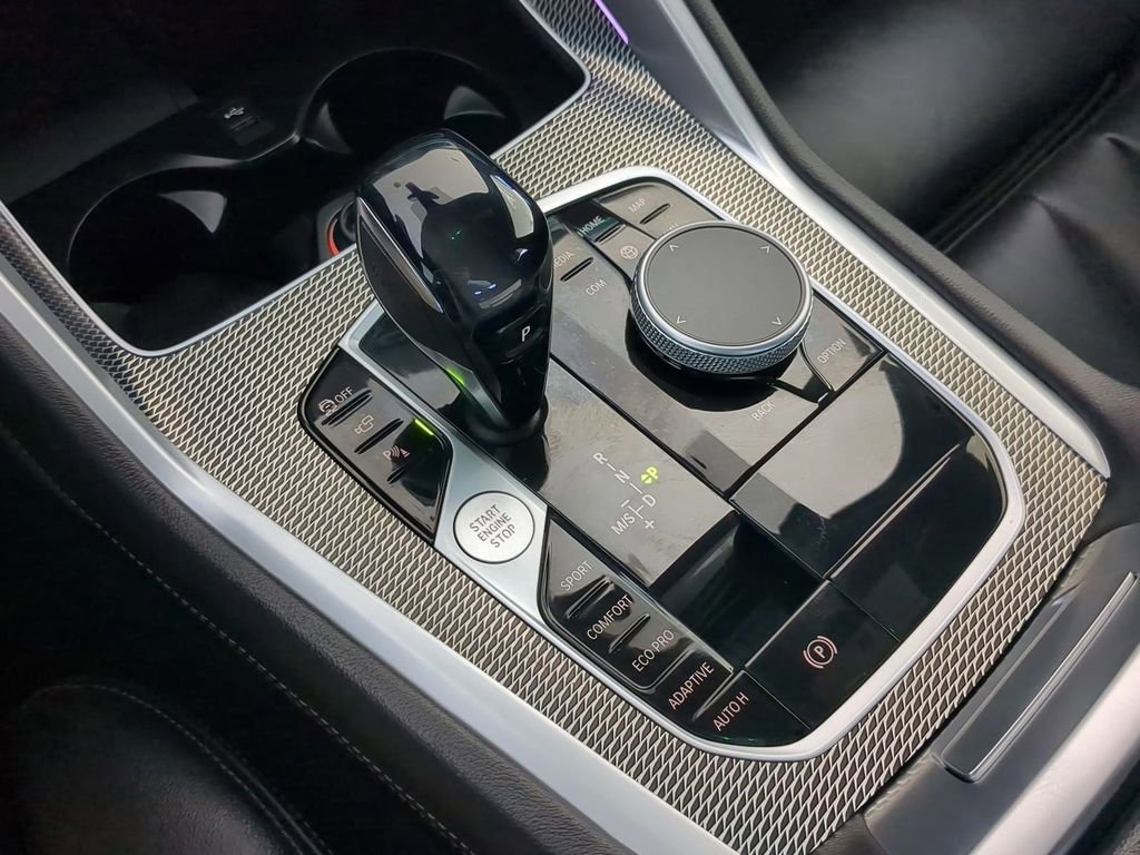 Used 2021 BMW X6 sDrive40i w/ M Sport Package image 19