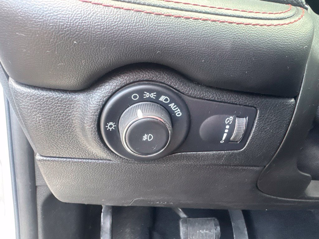 Used 2023 Dodge Durango GT AWD/4WD image 21
