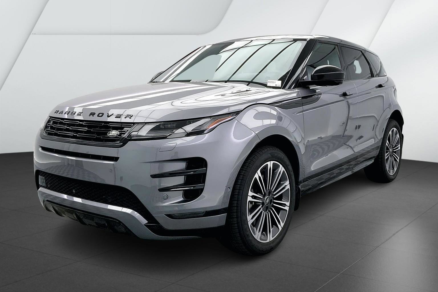 New 2025 Land Rover Range Rover Evoque Dynamic SE