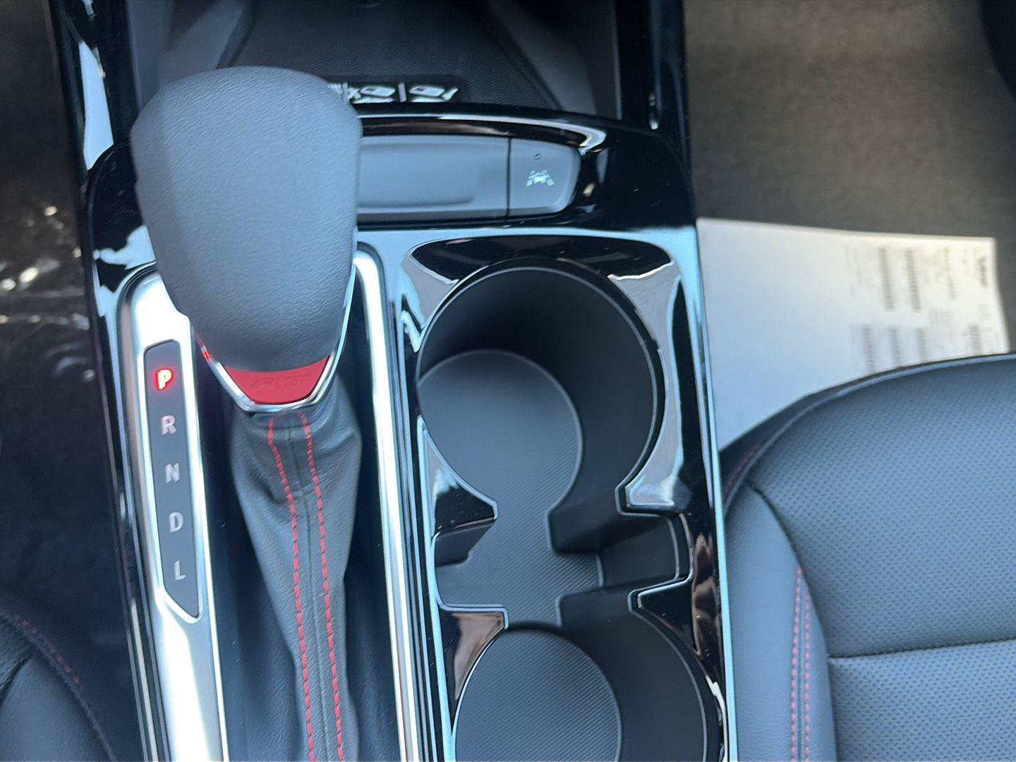 New 2026 Chevrolet Trax RS w/ Sunroof Package FWD image 19