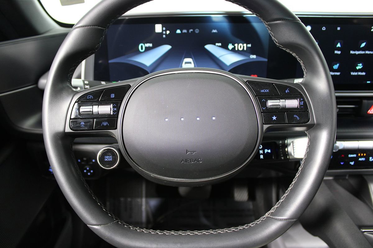 Used 2024 Hyundai Ioniq 6 SE RWD image 11