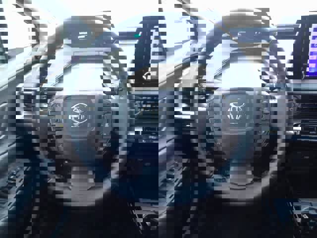 Used 2024 Toyota Prius LE image 11