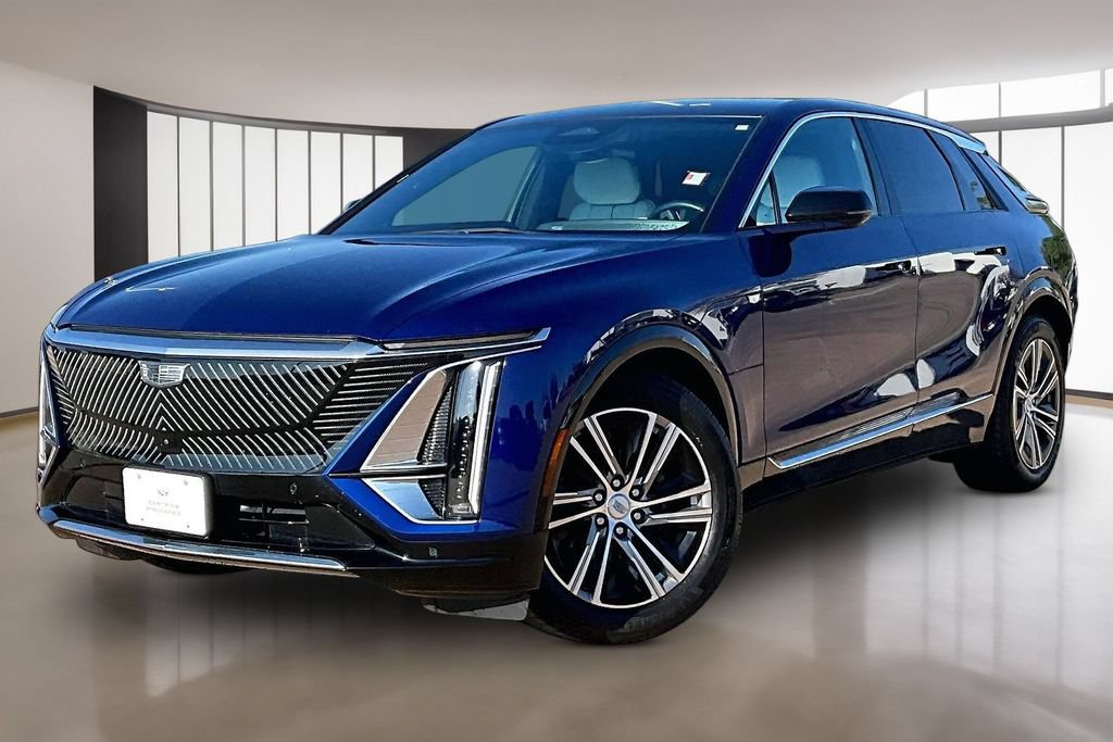 Certified 2024 Cadillac Lyriq Luxury AWD/4WD image 1