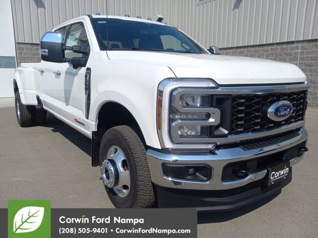 New 2026 Ford F350 4x4 Crew Cab DRW Super Duty 360° Tour