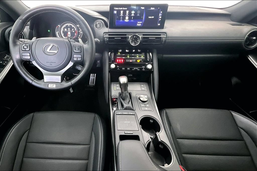 Used 2025 Lexus IS 500 w/ Accessory Package RWD image 18