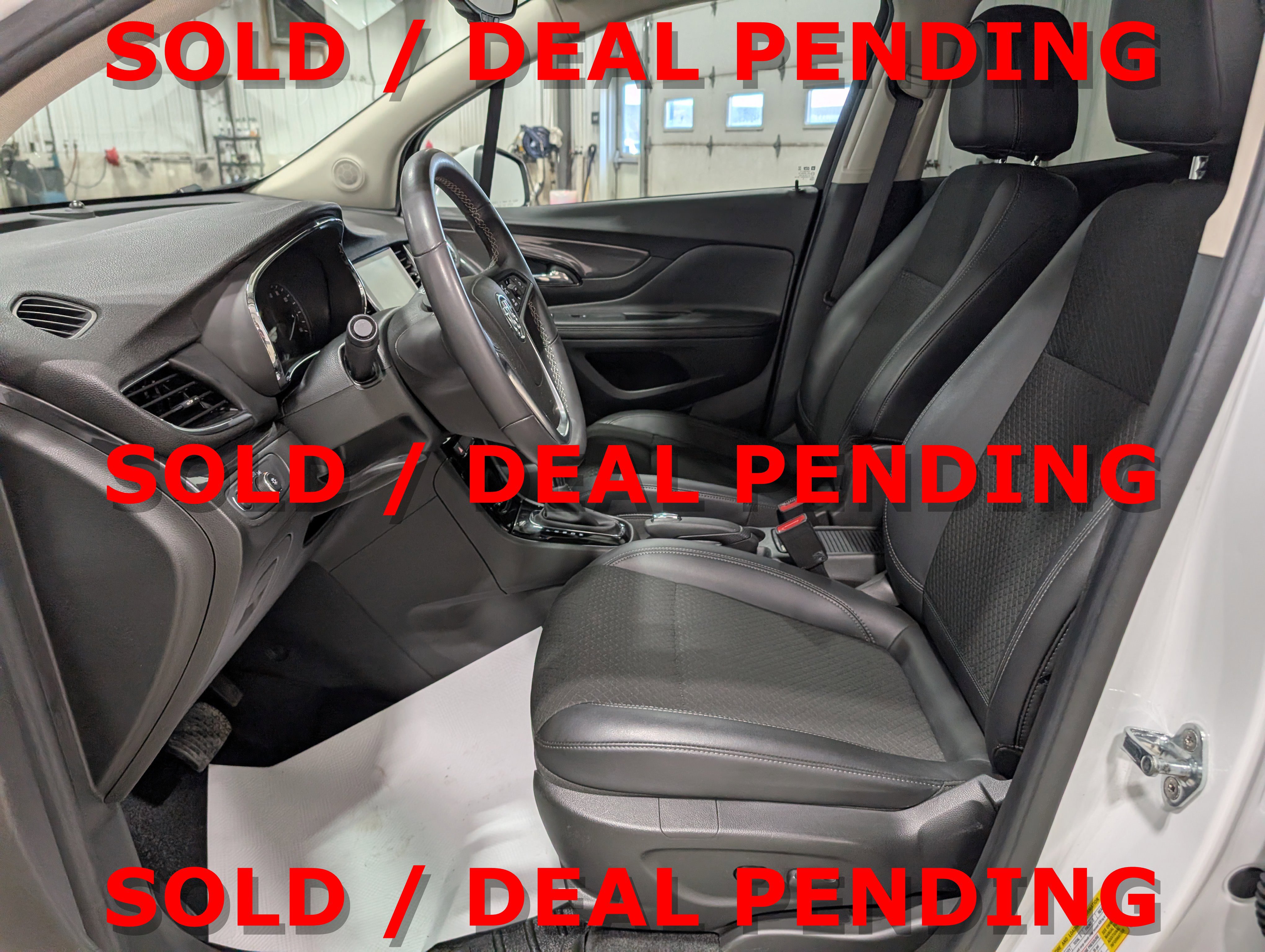 Used 2019 Buick Encore Preferred image 14