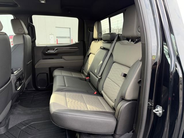 Used 2023 Chevrolet Silverado 1500 ZR2 w/ Technology Package image 16