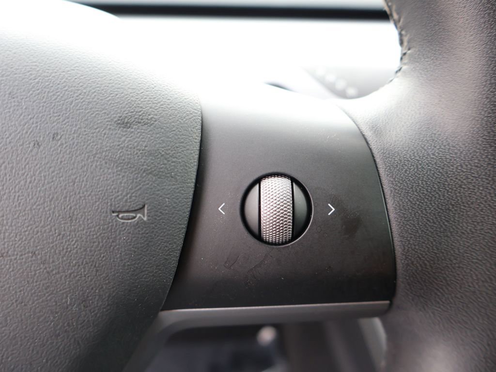 Used 2021 Tesla Model 3 Standard Range Plus RWD image 42