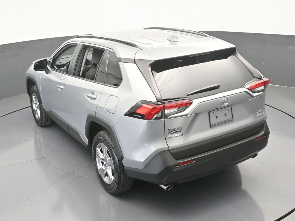 Used 2025 Toyota RAV4 XLE image 49