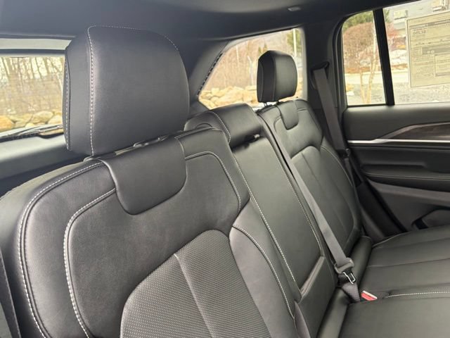 New 2026 Jeep Grand Cherokee Limited AWD/4WD image 34