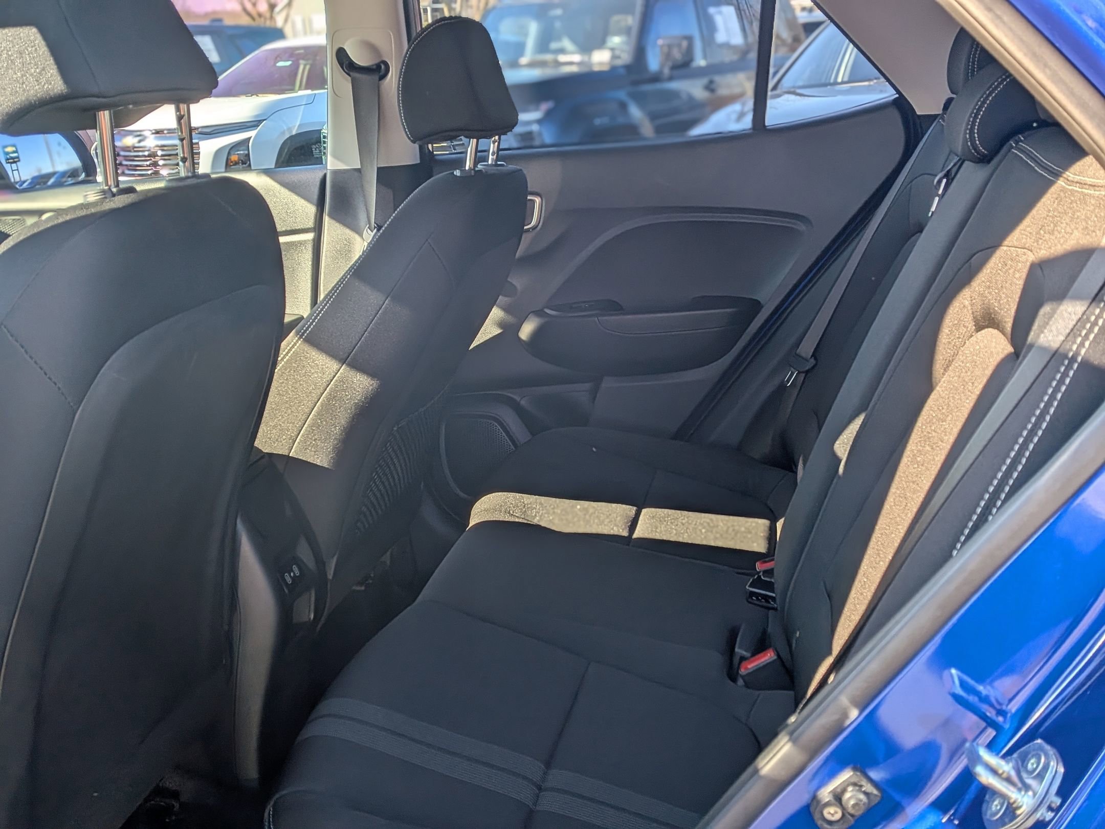 Used 2024 Hyundai Venue SEL image 32