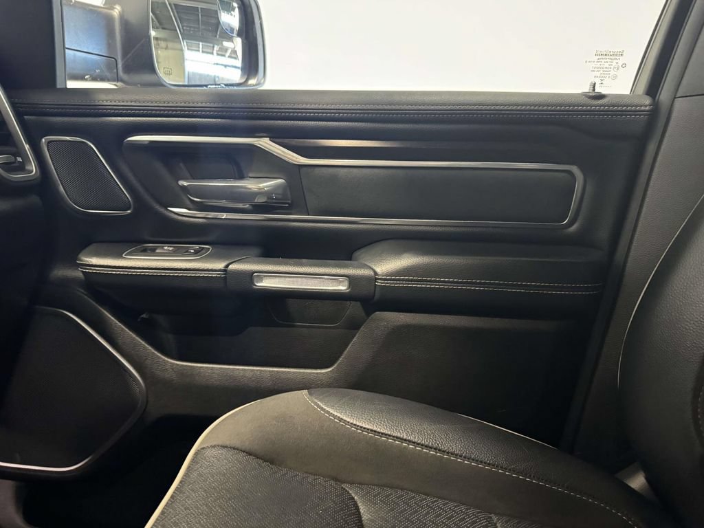 Used 2023 RAM 1500 Laramie AWD/4WD image 32
