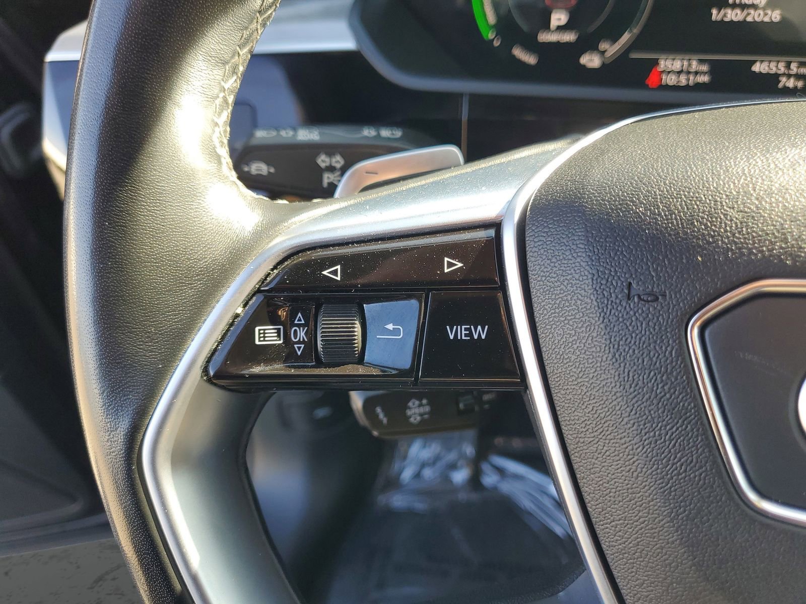 Used 2023 Audi e-tron Premium image 24